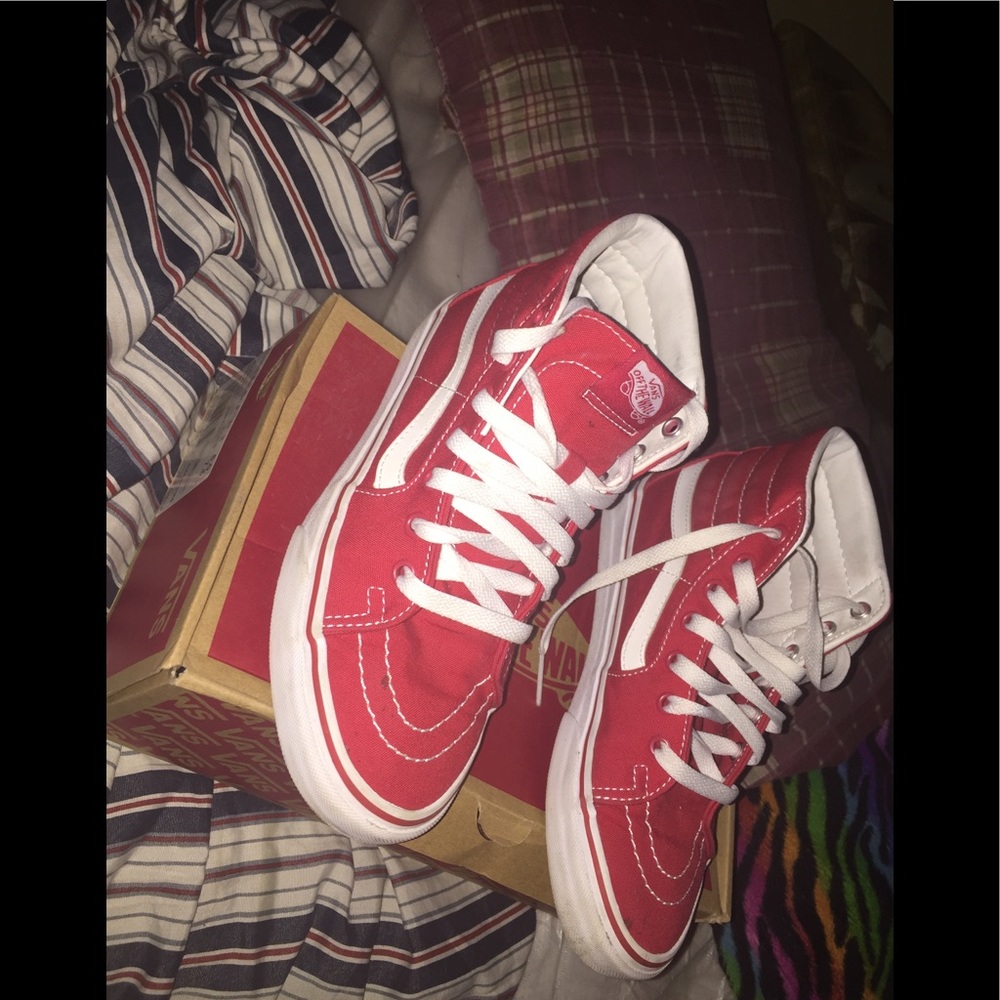 Vans - Picture 3 of 3